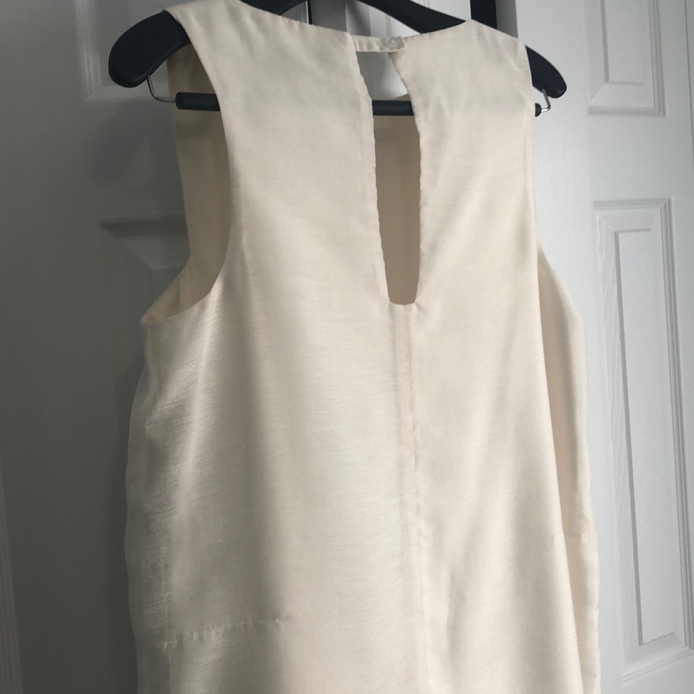 COPY - Cream dress - Picture 3 of 4